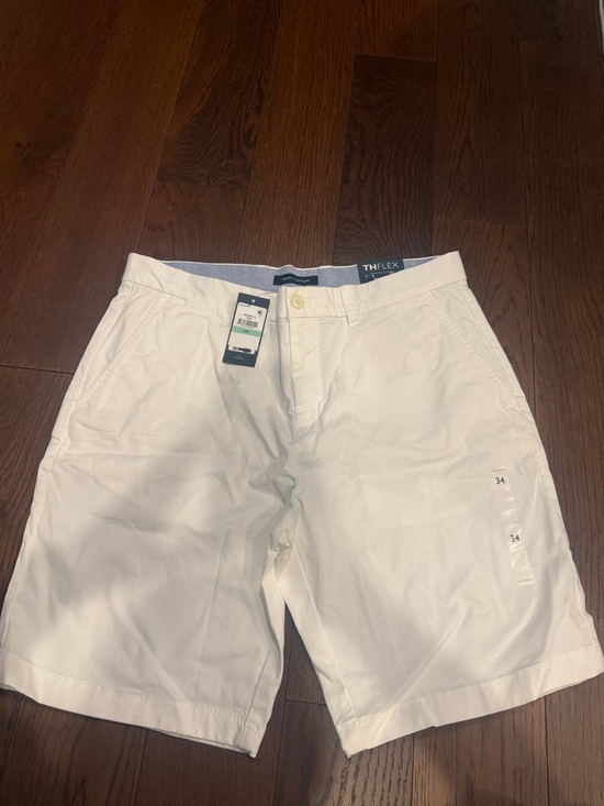 Tommy Hilfiger Other - Men's Stretch Chino Shorts - White